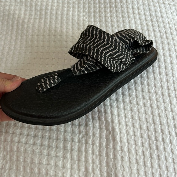 Sanuk Yoga Sling 2 Flip Flop Thong Sandals Size 8 - Picture 2 of 10